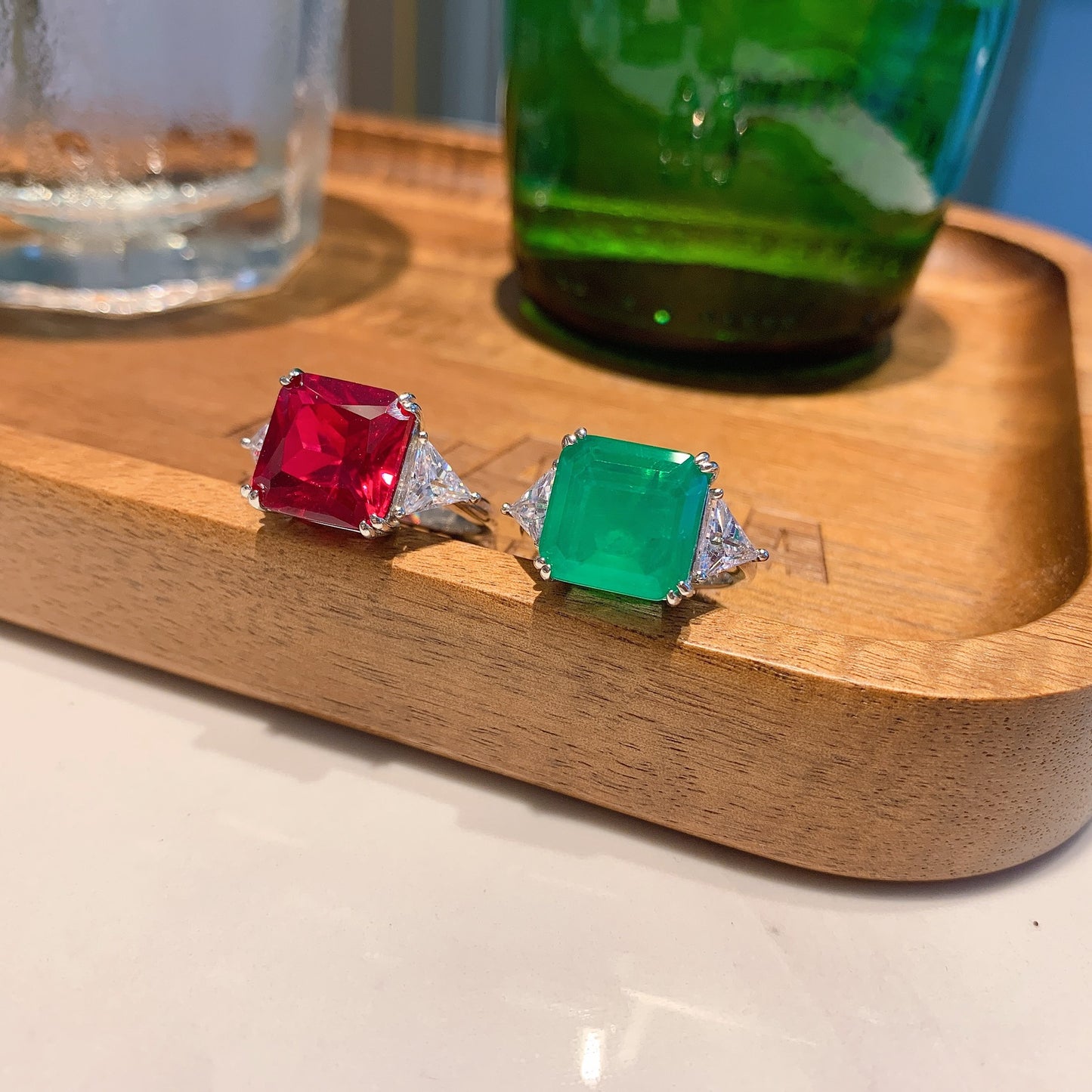 Classic Imitation Ruby Emerald Temperament Ladies Ring